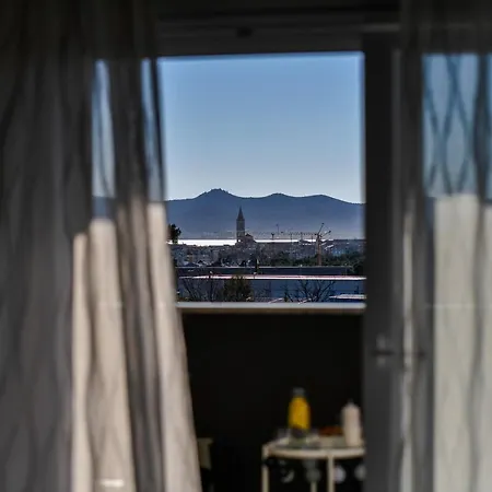 Apartamento Spacious Nero With Free Parking