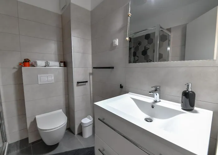 Apartman Spacious Nero With Free Parking Zára