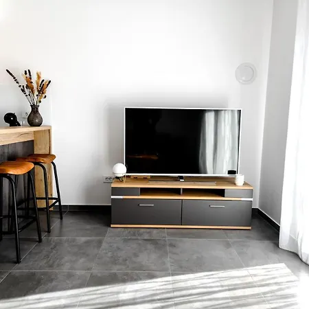 Lejlighed Spacious Nero With Free Parking *